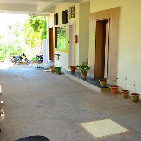 Hari Iyer Residency Hotel Tiruchchendūr Exterior foto